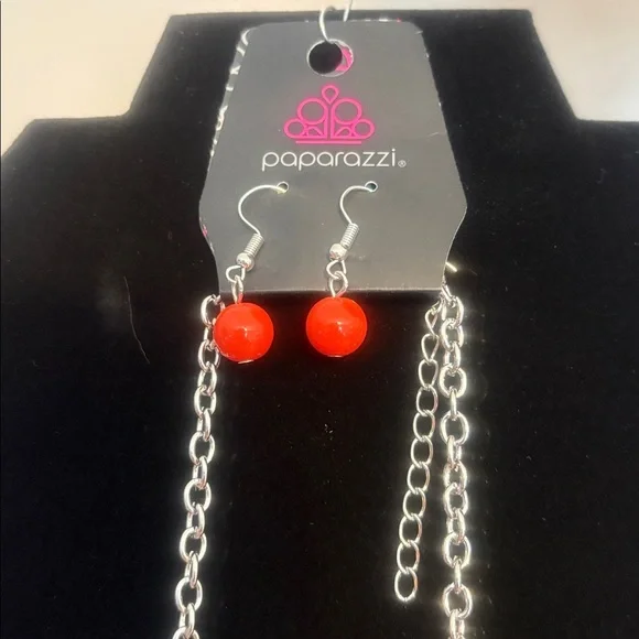 Bold Orange Beaded Necklace and Earring Set - Picture 4 of 4